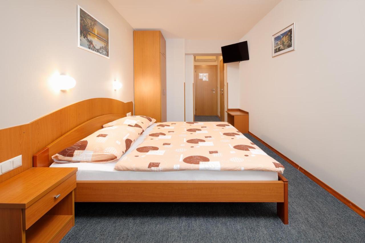 Rooms Sustersic Lubiana Esterno foto